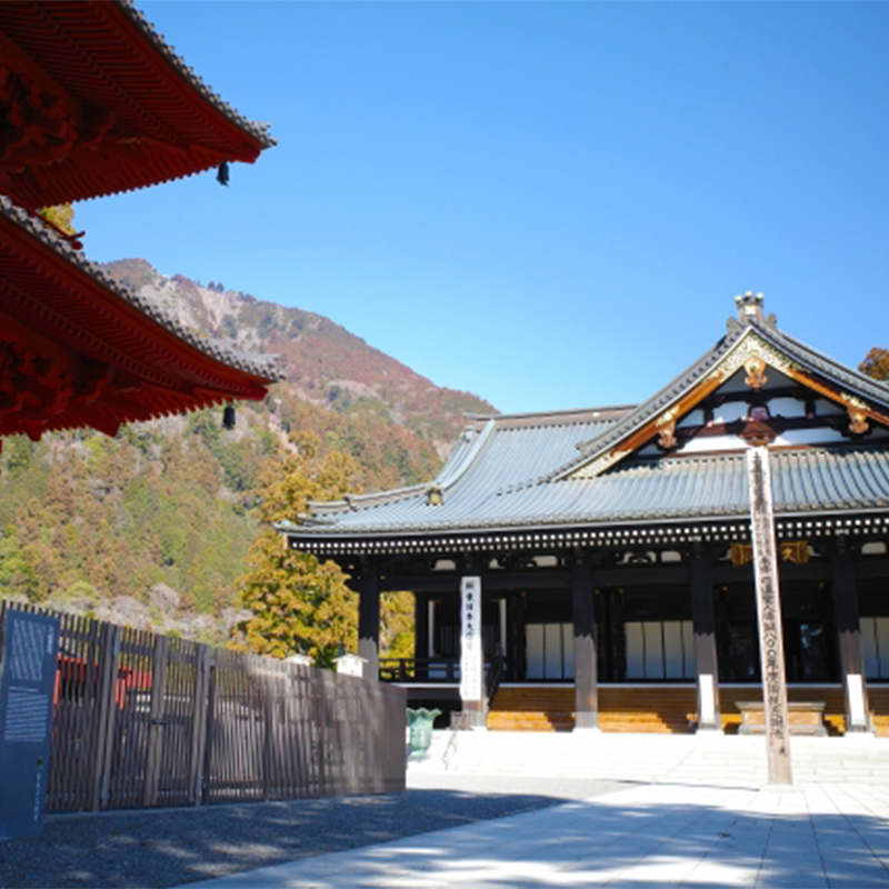 日蓮宗総本山 身延山久遠寺の紅葉