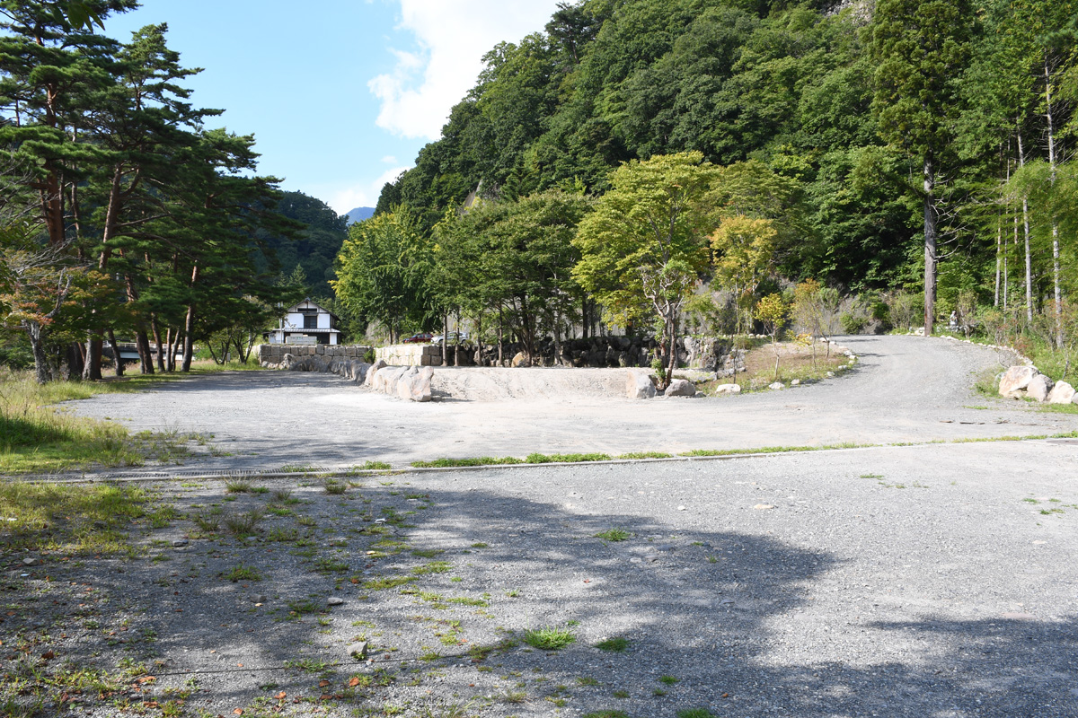 　滝上駐車場