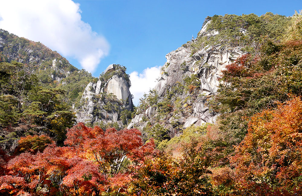 覚円峰（かくえんぽう）