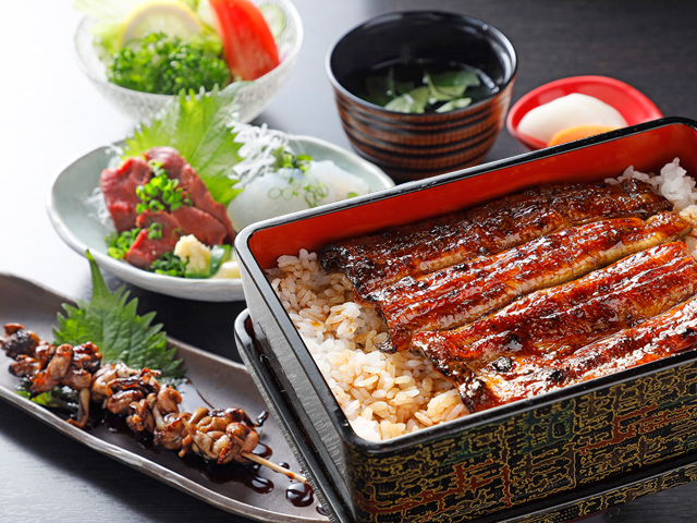 甲州郷土料理 わらじ 写真3